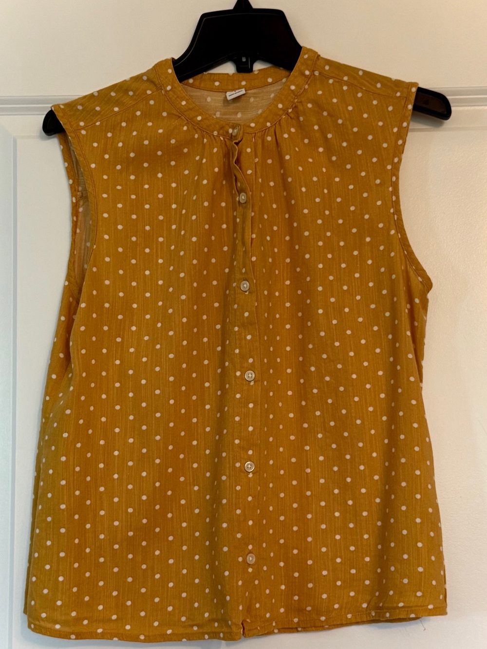 Old Navy Mustard Yellow Polka Dot Sleeveless Button-front Top S